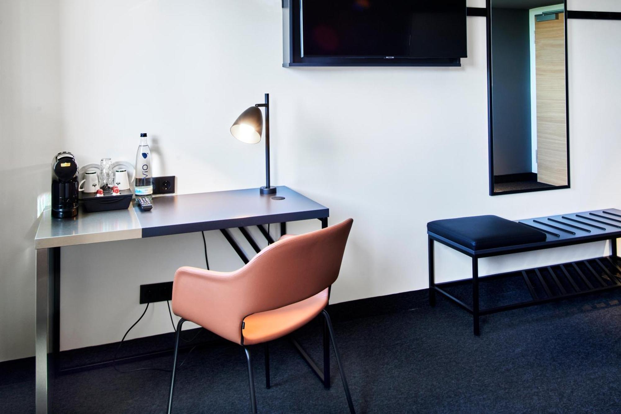 Premiere Classe Frankfurt Airport Francfort-sur-le-Main Extérieur photo