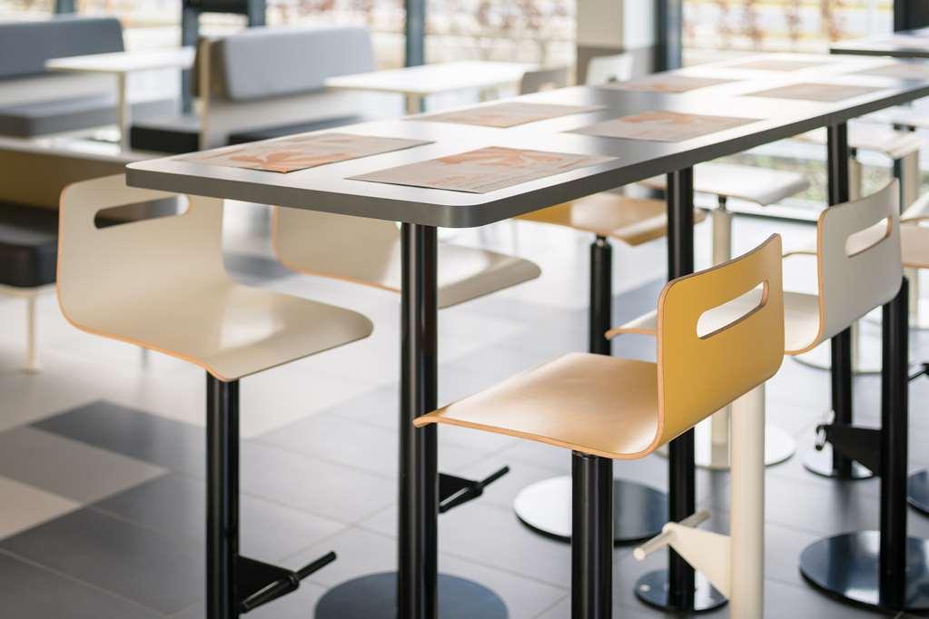 Premiere Classe Frankfurt Airport Francfort-sur-le-Main Restaurant photo